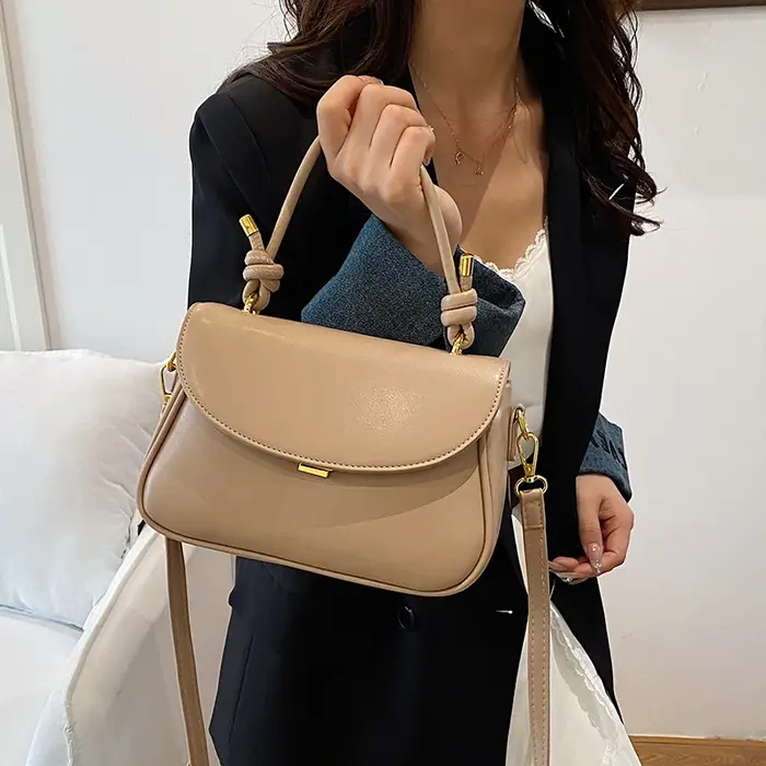 Petit sac fourre-tout élégant en cuir PU pour femmes