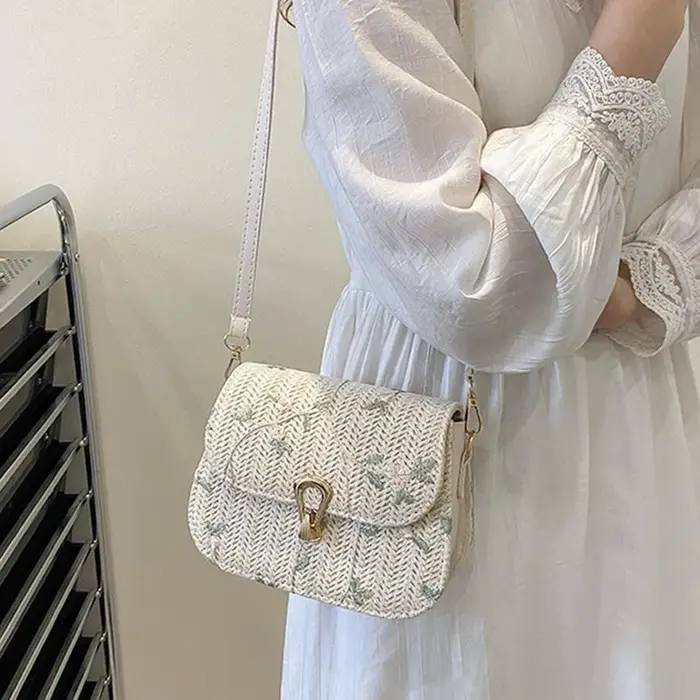 Sac de selle tissé à fleurs pour femmes