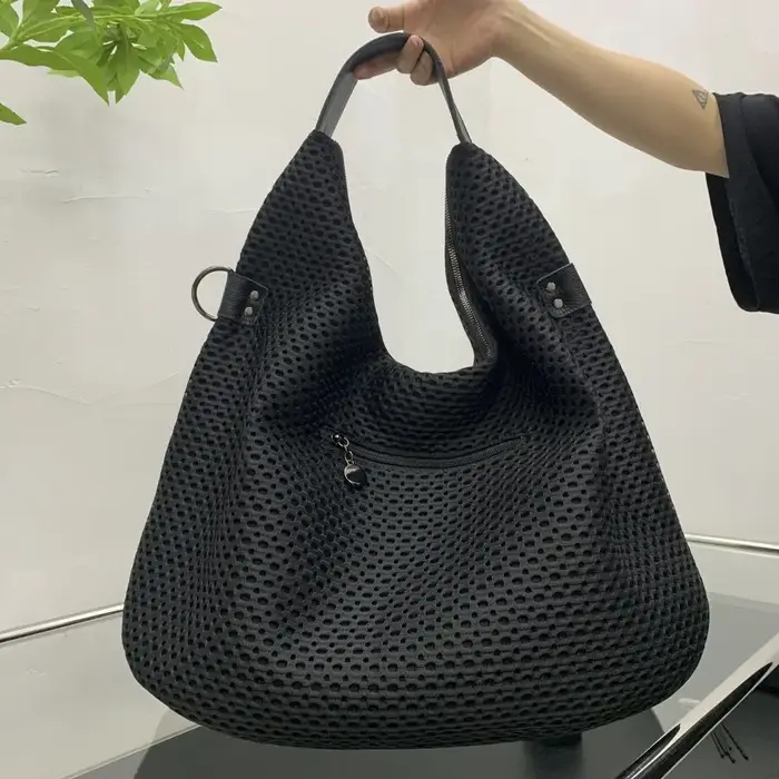 Sac à main rétro en maille