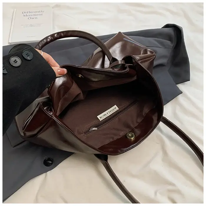 Sac à main Hobo en cuir PU huilé