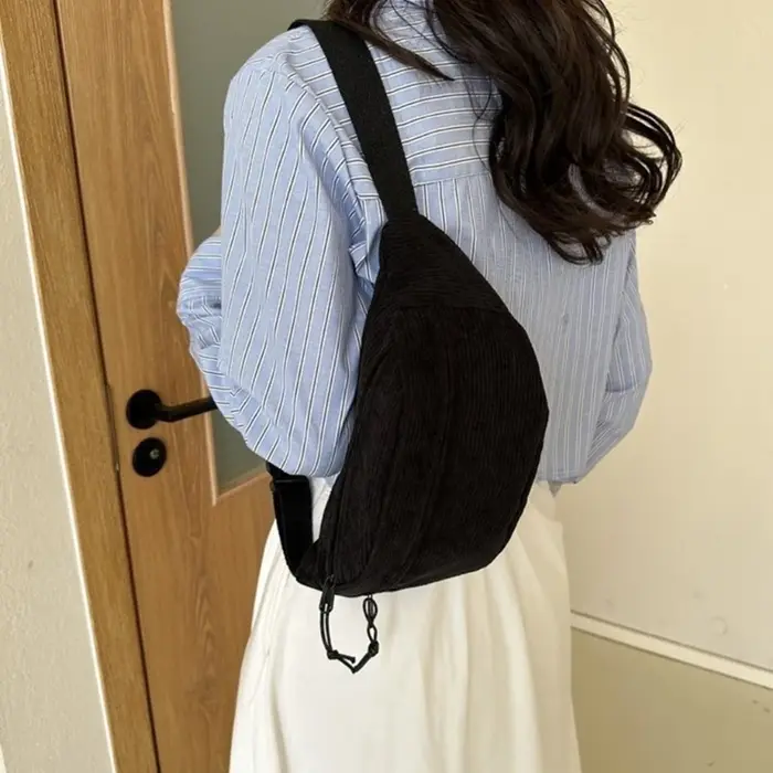 Sac banane monochrome en velours côtelé pour femme