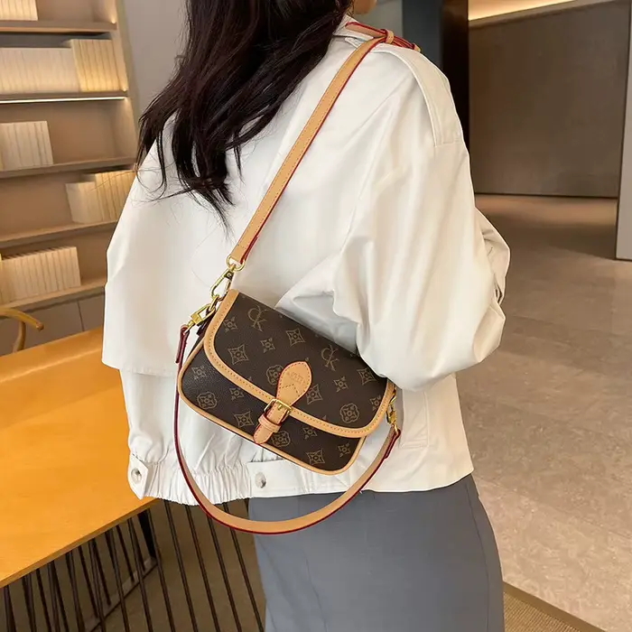 Sac carré tendance à imprimé floral pour femme
