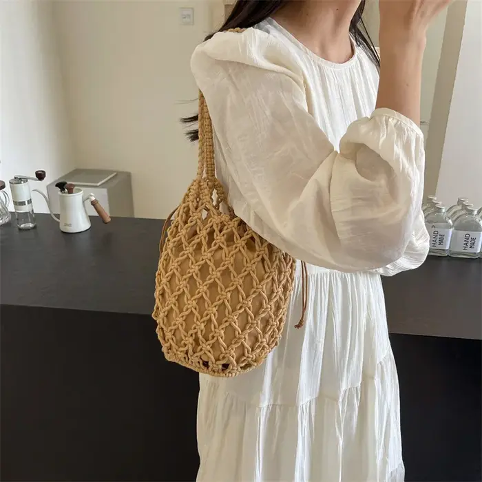 Sac à bandoulière en paille pour femme
