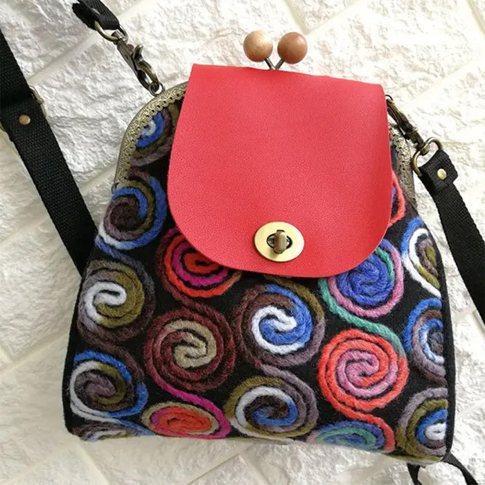 Juste de sac à rabat en cuir PU fait à la main pour femme
