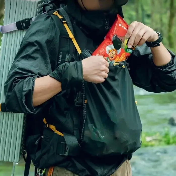 Pochette kangourou ultralégère imperméable en Dyneema