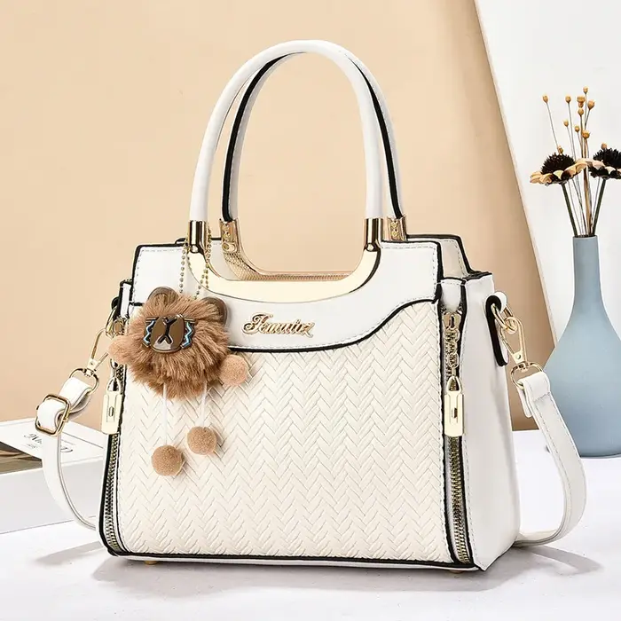 Luxueux sac à bandoulière tissé de grande capacité pour femmes