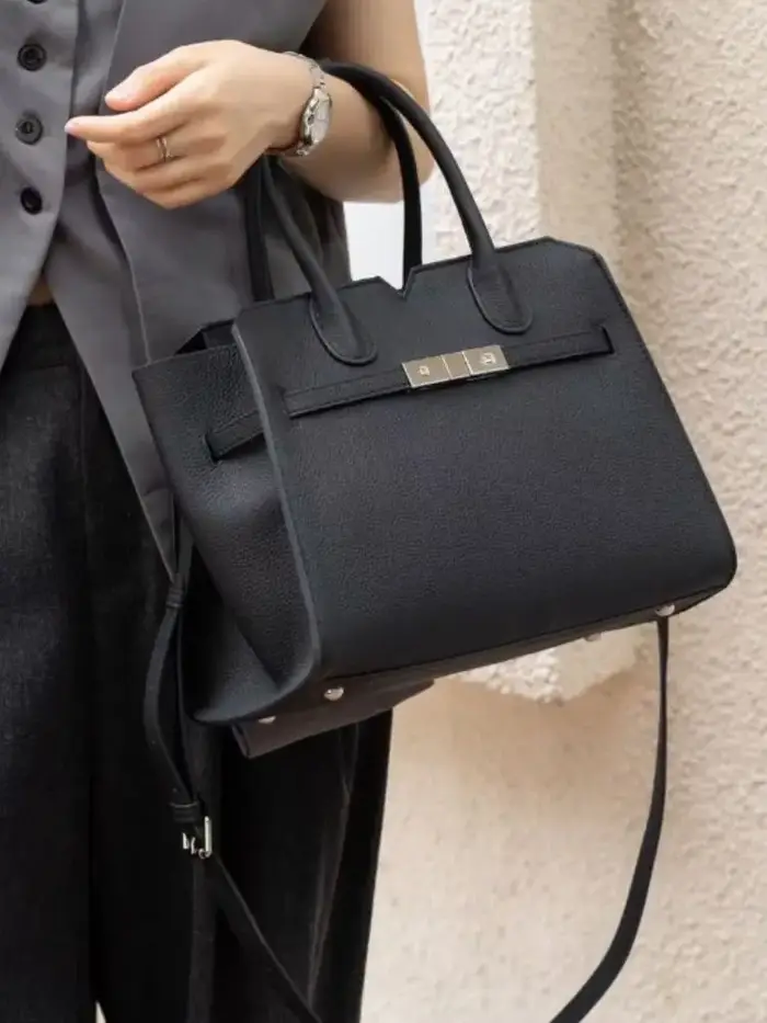 Grand sac à main en cuir de vachette pour femme