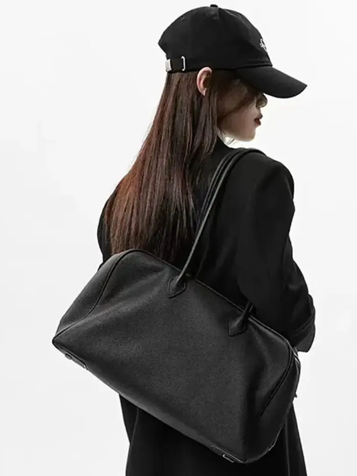 Sac à main à bandoulière en cuir Togo