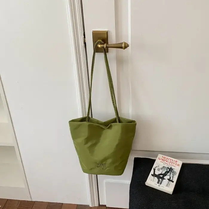 Sac fourre-tout mini en nylon uni décontracté pour femme