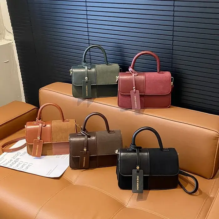 Sac à main pour femme fabriqué en cuir fin avec un design tendance et un look de banlieue vintage haut de gamme