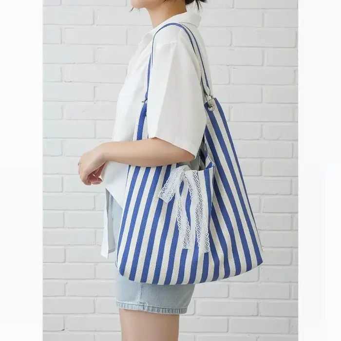 Sac hobo rayé pour femme, sac fourre-tout en toile avec nœud en dentelle, sac à bandoulière réversible pour les courses quotidiennes