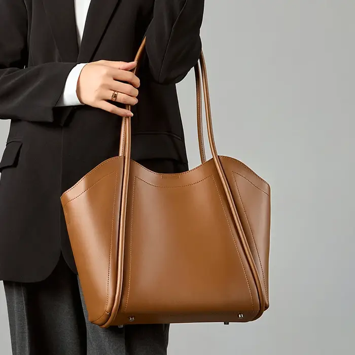 Sac fourre-tout en cuir véritable pour femmes, couleur unie, grande capacité, sac à bandoulière pour