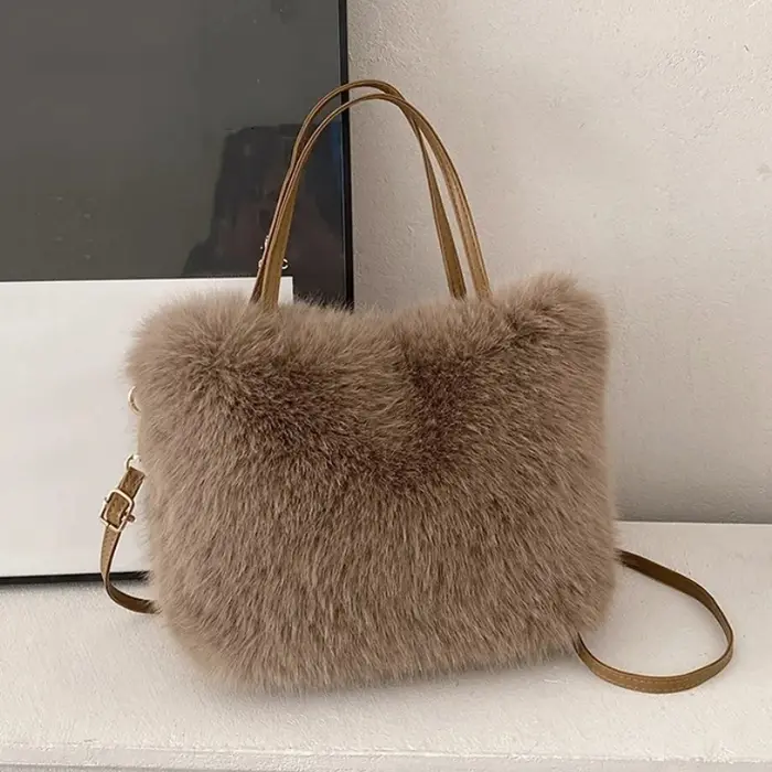 Sac fourre-tout en fausse fourrure pour femmes