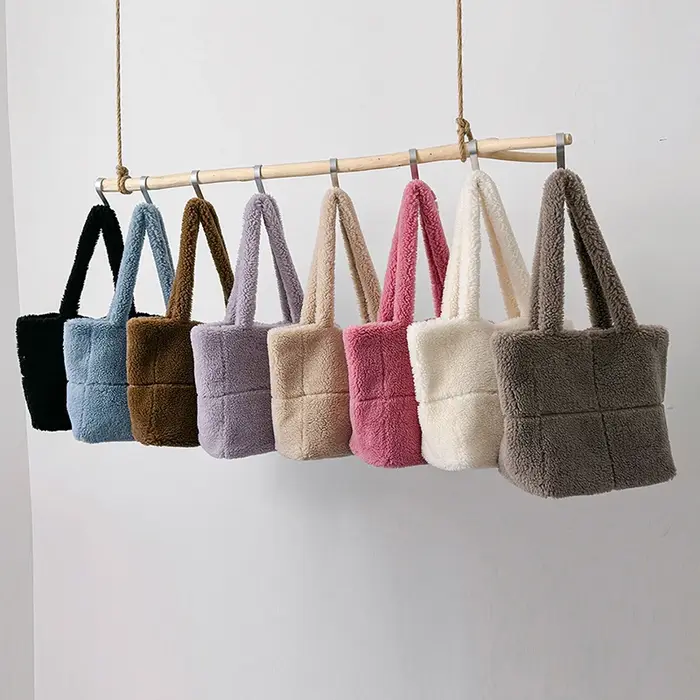 Sac de luxe en fausse fourrure pour femmes