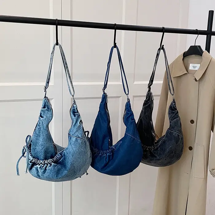 Sac hobo en jean délavé pour femme