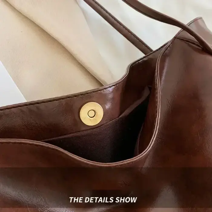 Grand sac pour femmes, pochette sous les bras