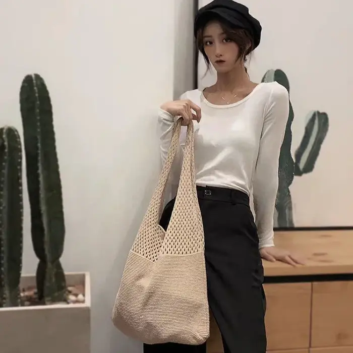 Sac fourre-tout vintage chic en fil tissé avec intérieur spacieux