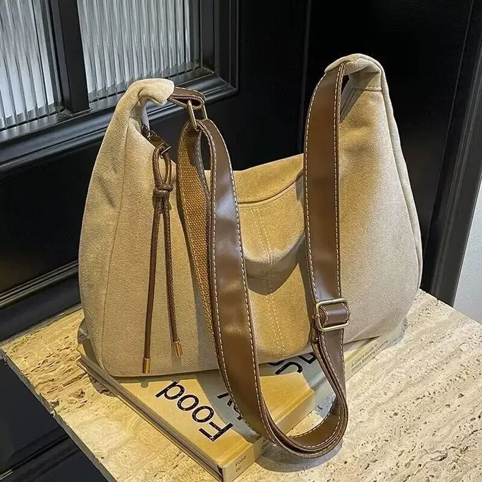 Nouveaux sacs à main pour femmes à la mode rétro grande capacité en cuir PU sac à bandoulière automne et hiver