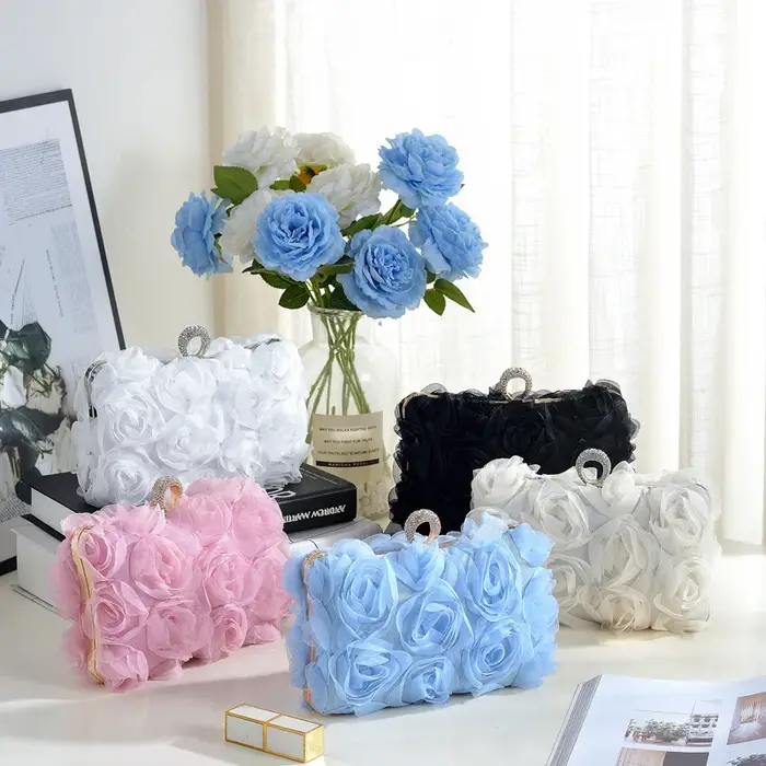 Sac à main pour robe de mariée blanche