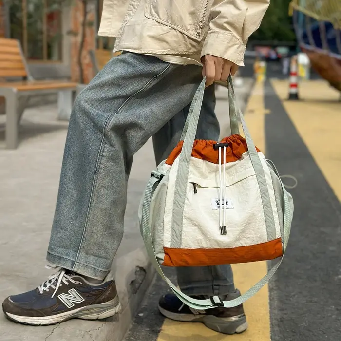 Sac à bandoulière à poignée supérieure Simple