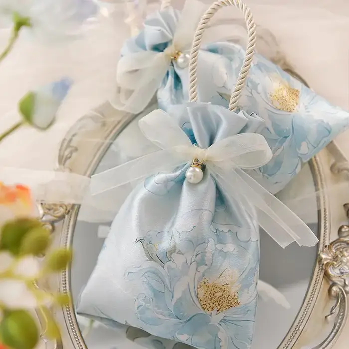 1 pièce Sac fourre-tout cadeau à cordon avec nœud floral élégant pour femmes