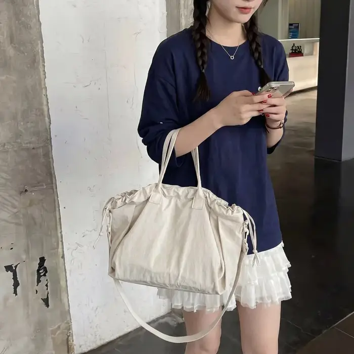 Sac de cours sac fourre tout femme sac cabas luxe Grands sacs à bandoulière seau à cordon de serrage pour femmes