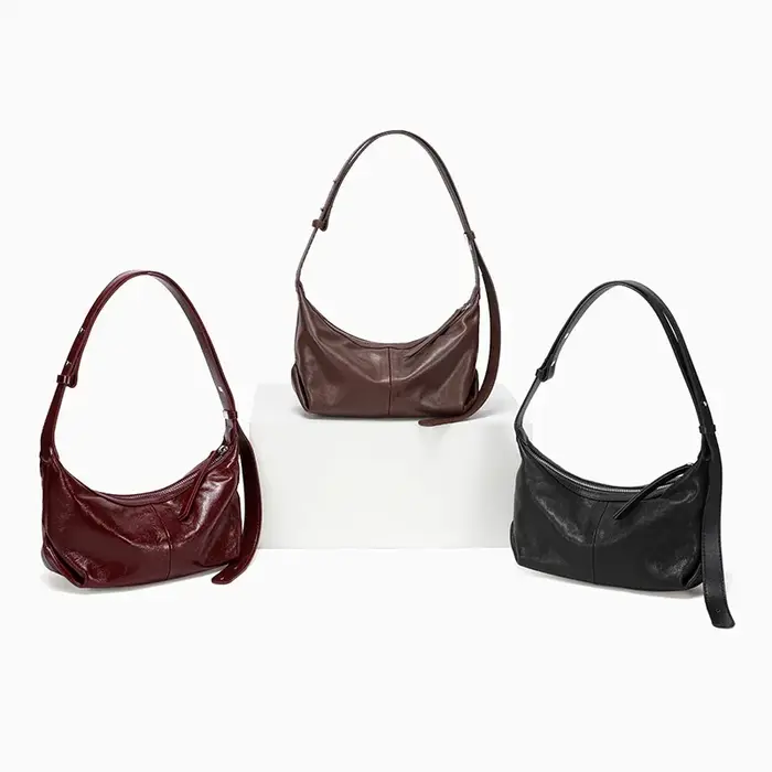 Sac sous le bras en cuir de vachette véritable bordeaux pour femme