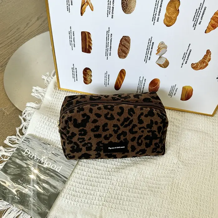 Petite trousse de maquillage à imprimé léopard, grande capacité, pochette cosmétique, porte-rouge à
