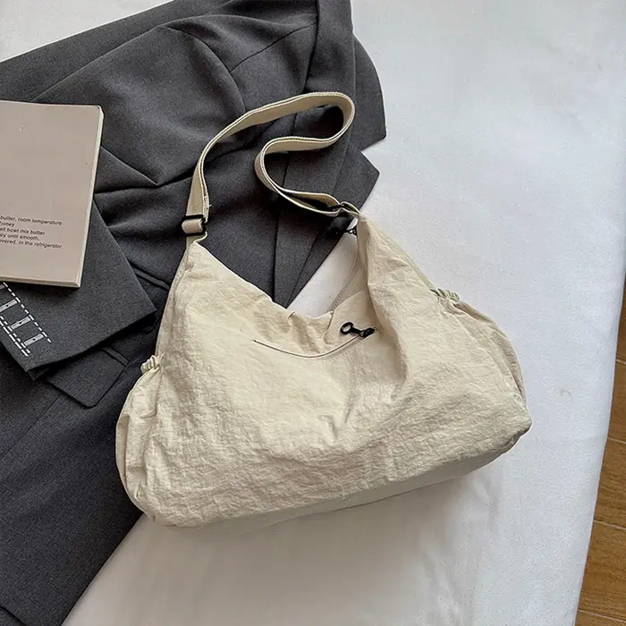Sac hobo plissé simple grande capacité pour femme