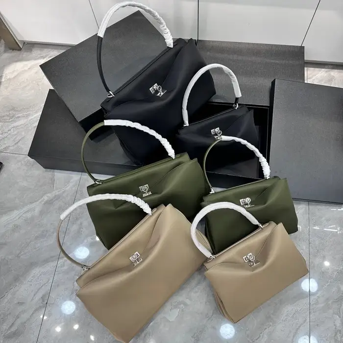 2025 marque de luxe Rodeo femme sacs printemps automne femmes fourre-tout mode boucle en or femmes s