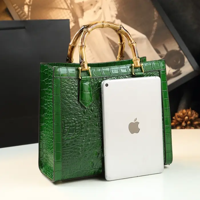 Sacs à main en cuir motif Crocodile pour femmes, fourre-tout Portable à poignée supérieure en bambou