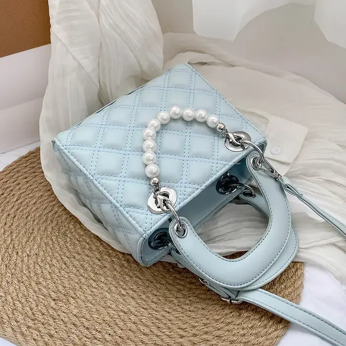 Sac à main élégant en perles