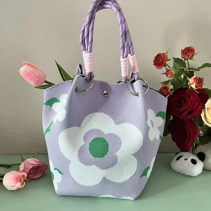 Sac à main tricoté rouge