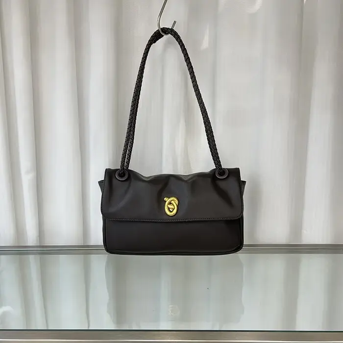VM FASHIO NKISS Sac sous les bras pour femme Sac à bandoulière semi-abatte de couleur unie Sac