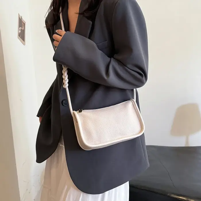 Sac à main en cuir de vachette véritable pour femme