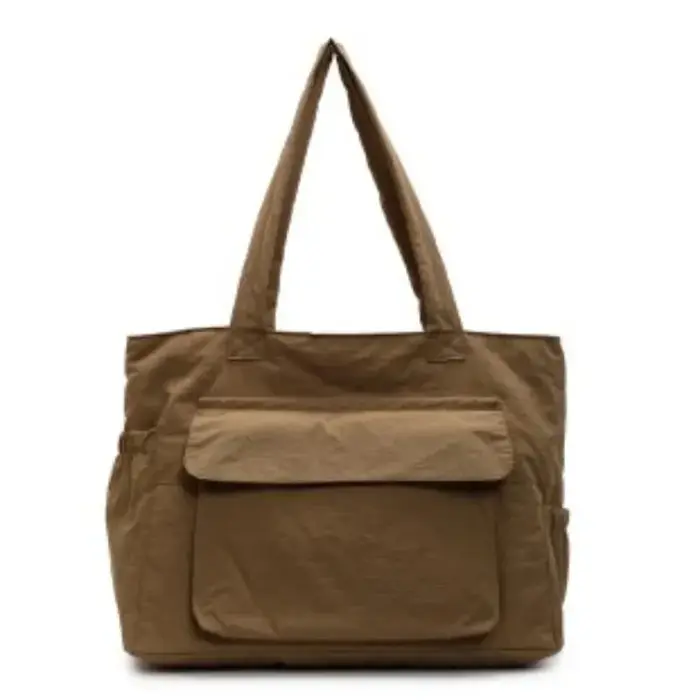 Sac messager pour femme de haute qualité par un créateur renommé - Sac bandoulière élégant en cuir