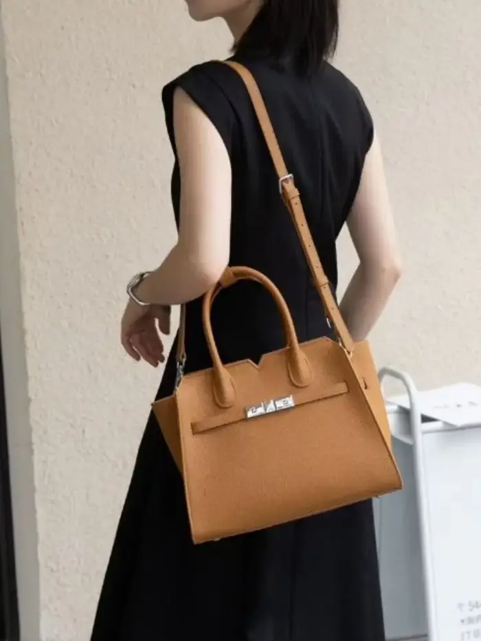Grand sac à main en cuir de vachette pour femme