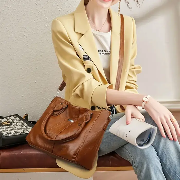 Sac à main vintage en cuir souple pour femme