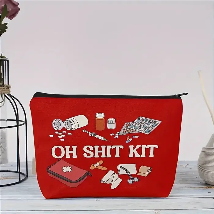 Oh No, un sac! Une pochette rouge avec motif imprimé