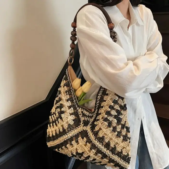 Sac cabas en paille tressée