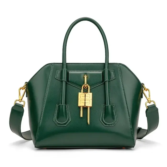 Sac à langer élégant de grande taille : Sac messager de luxe pour femme avec style vintage et aspect cuir unique