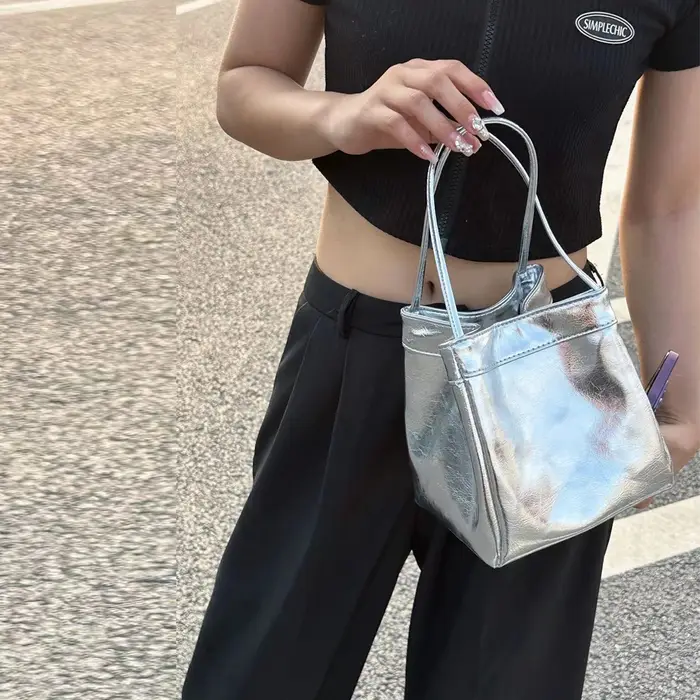 Sac seau argenté pour femmes