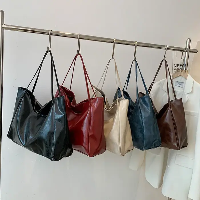 Fourre-tout sac pour femme Style coréen grande capacité sac à bandoulière en cuir souple rétro décontracté sac seau à main 2025 Одноп mga ume сумка