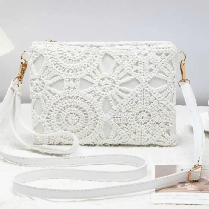 Sac à bandoulière tressé ajouré style bohème 2026