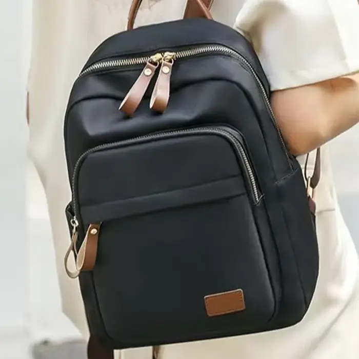 Sac à dos élégant bicolore pour femmes