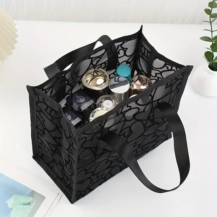 Sac fourre-tout à motif cœur en maille noire – léger et respirant pour les voyages et la plage avec doubles poignées