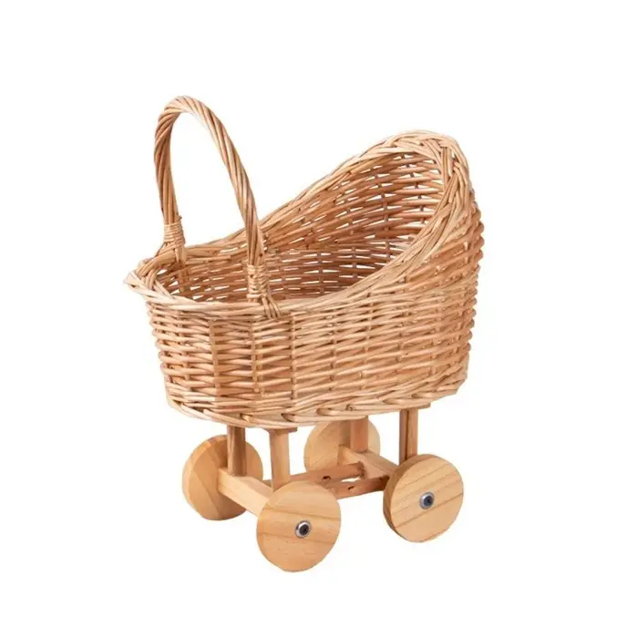 Panier à fleurs tressé vintage en forme de poussette