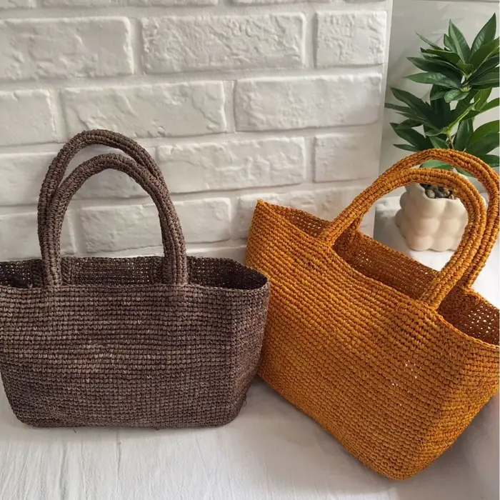 Sacs en raphia faits main pour femmes