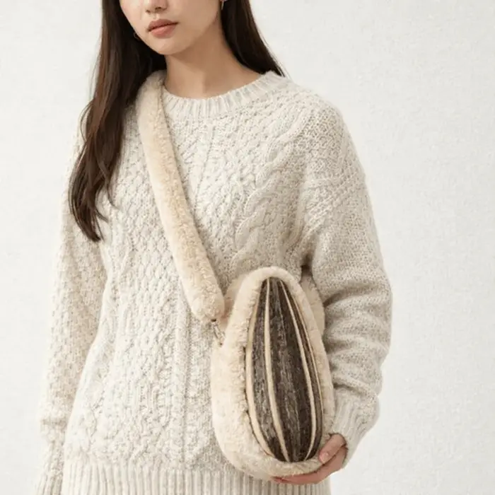Sac bandoulière géant en forme de nourriture simulée