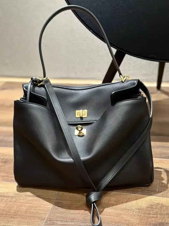 Sac fourre-tout en cuir véritable avec fermeture à boucle